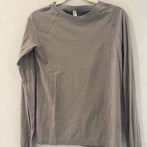 Athleta Taupe Long Sleeve Shirt